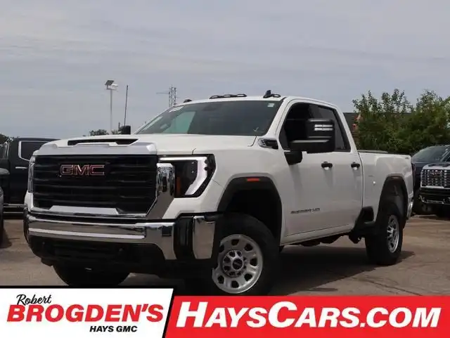 2026 GMC Sierra 4WD Double Cab Standard Box Pro's photo