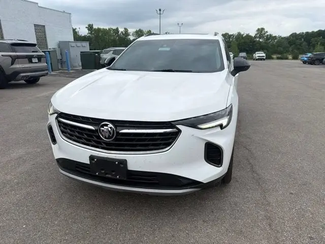 2023 Buick Envision Essence AWD photo 4