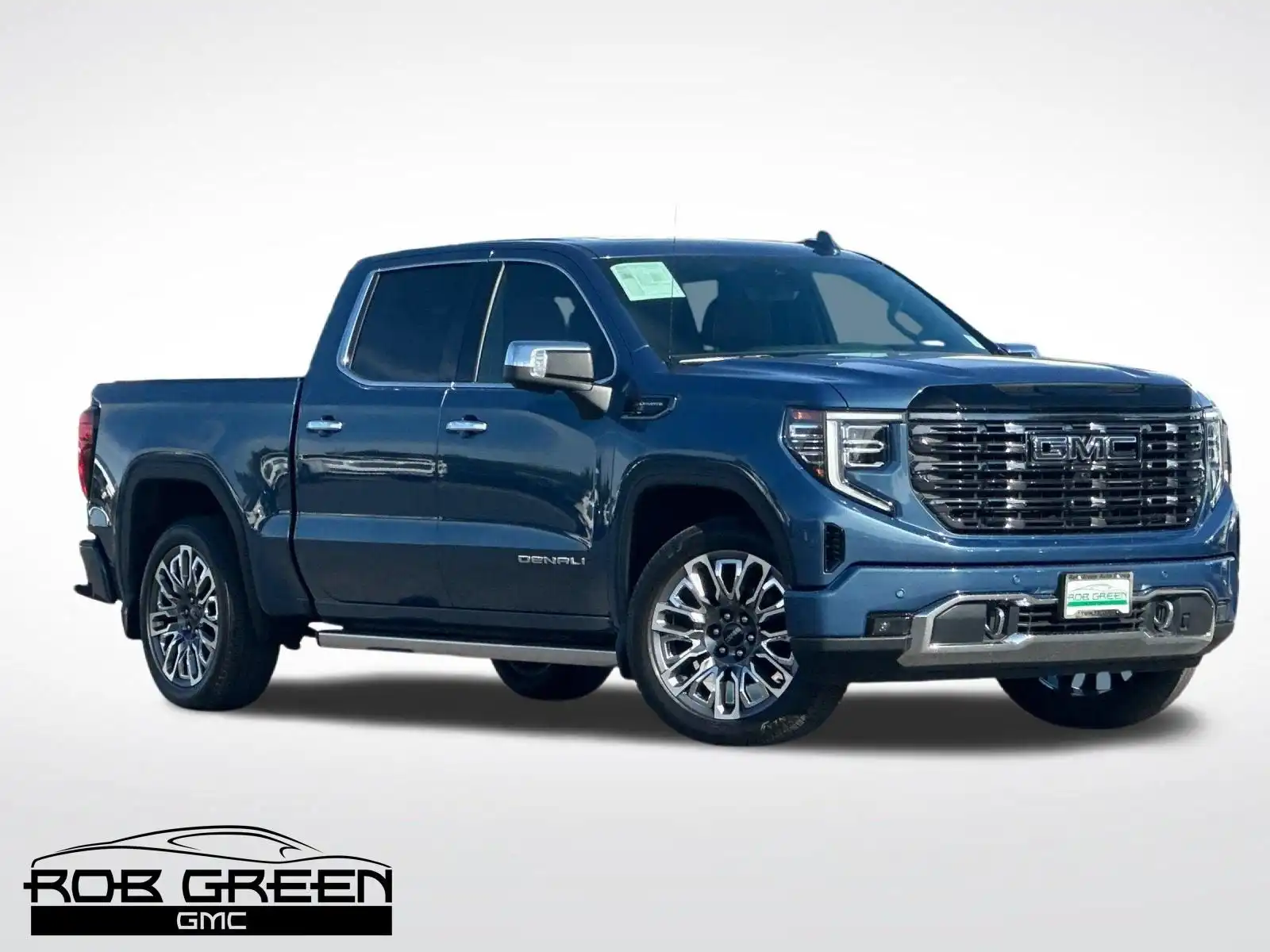 2025 GMC Sierra Denali Ultimate 4WD Crew Cab Short Box's photo