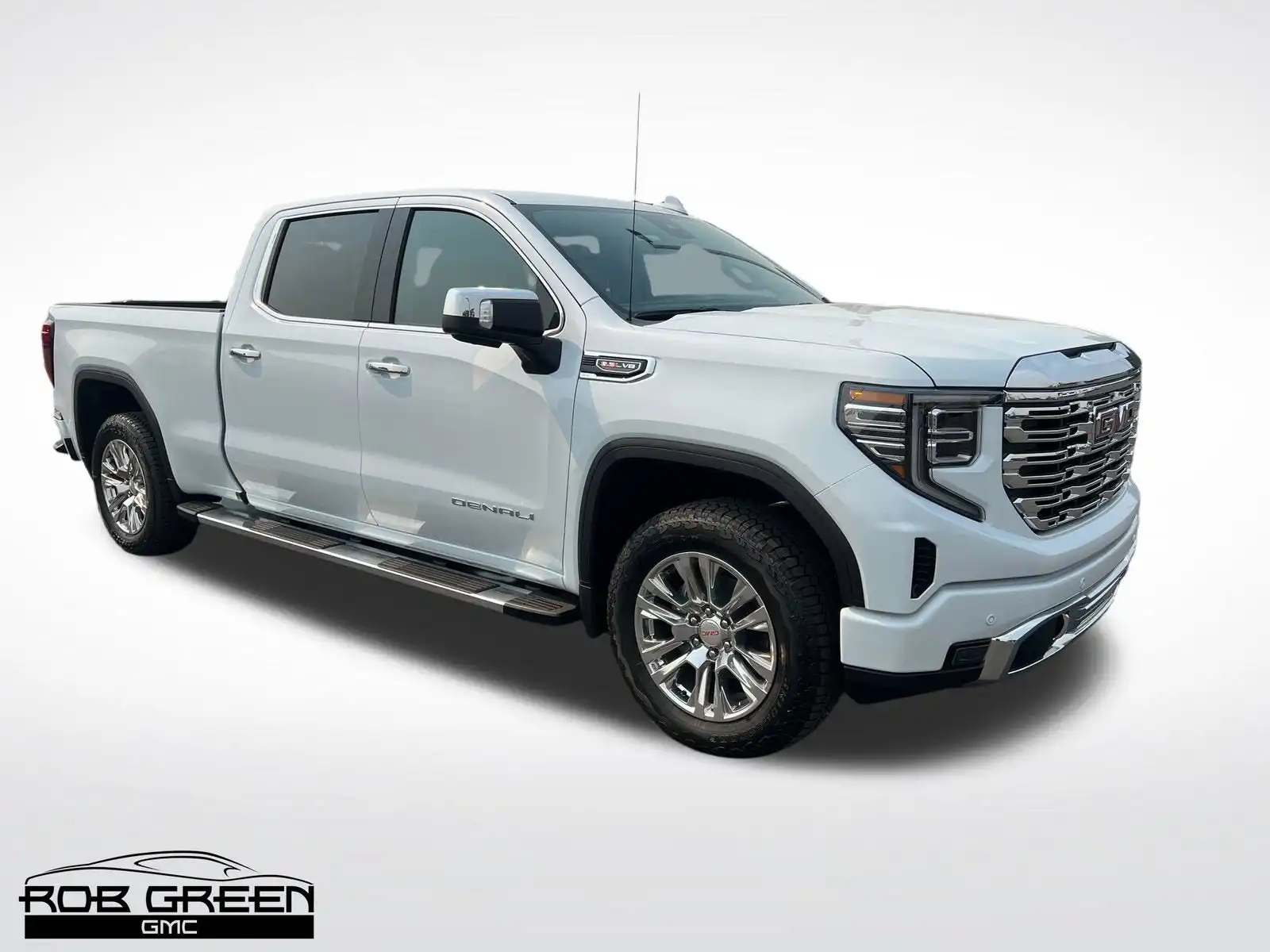 2026 GMC Sierra 4WD Crew Cab Standard Box Denali's photo