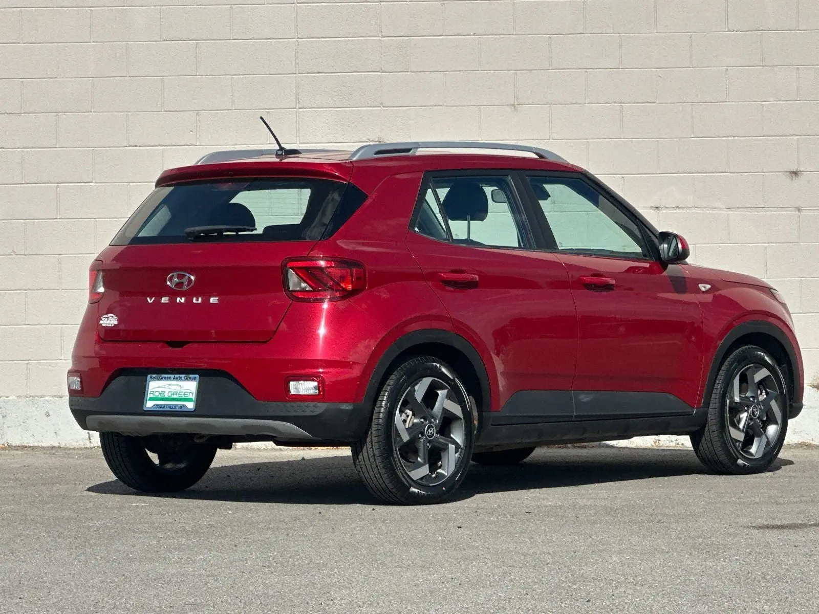 2023 Hyundai Venue SEL IVT photo 3