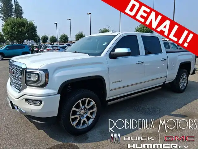 2018 GMC Sierra 4WD Crew Cab Standard Box's photo