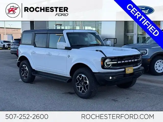 2025 Ford Bronco Outer Banks 4x4's photo
