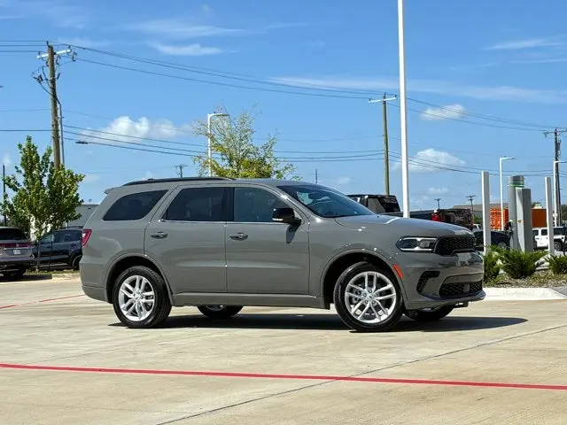 2025 Dodge Durango GT Plus AWD photo 5