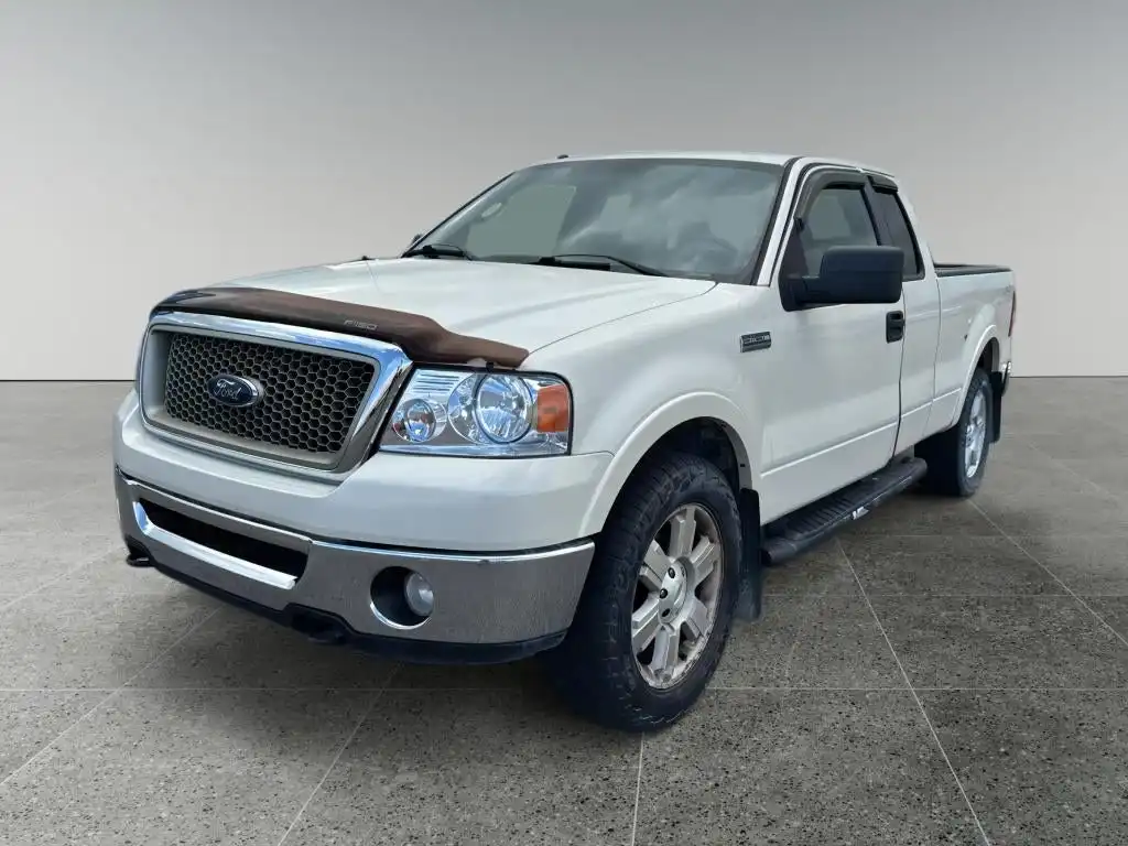 2008 Ford F-150 XLT 4WD SuperCab 133 in Styleside's photo