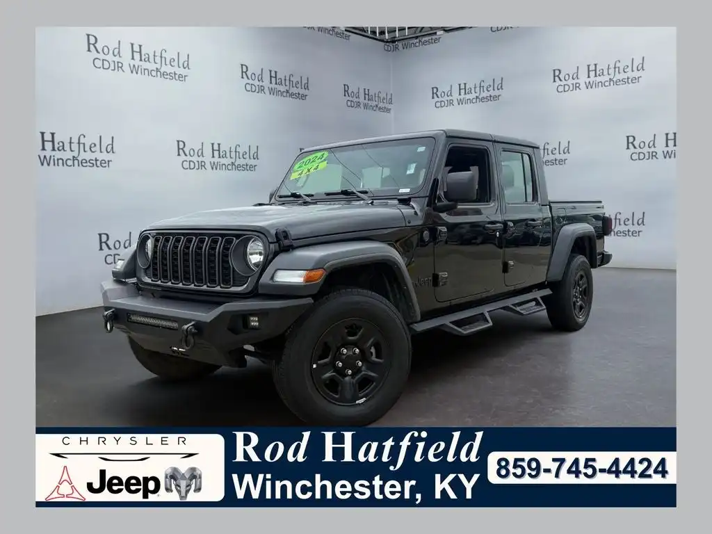 2024 Jeep Gladiator Sport's photo