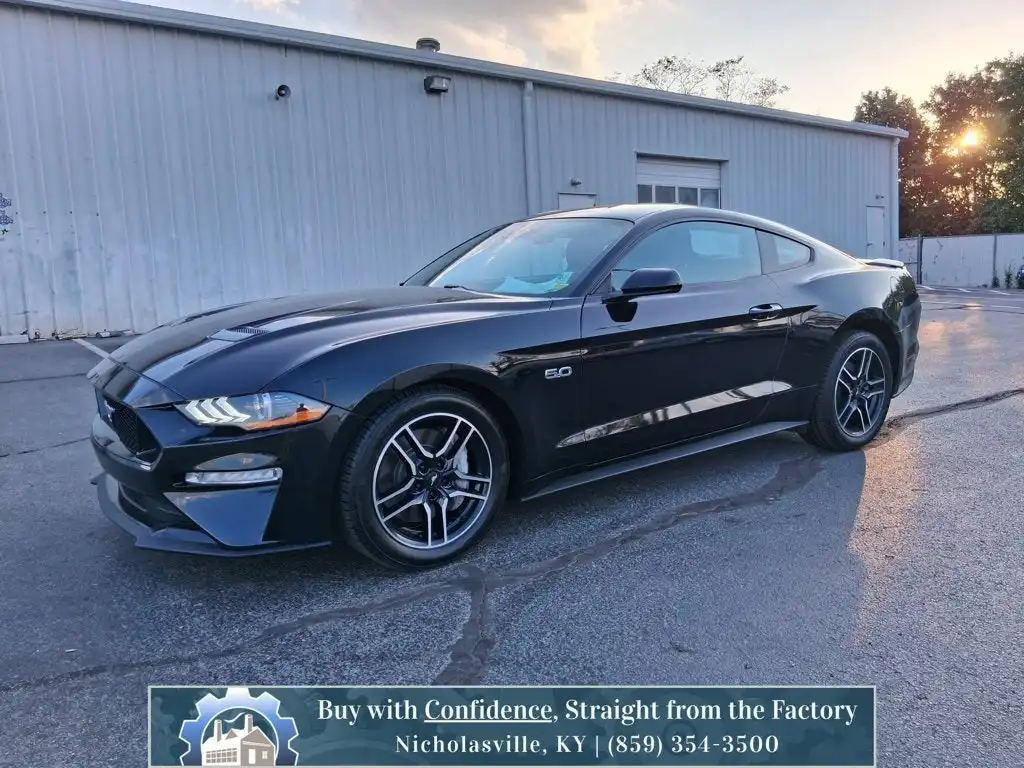 2023 Ford Mustang GT Coupe's photo