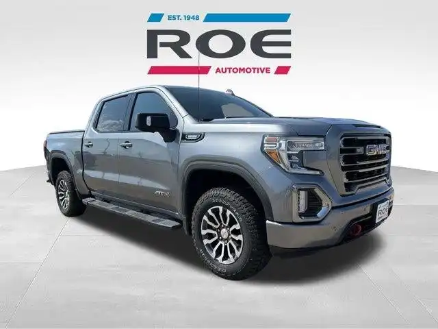 2020 GMC Sierra 4WD Crew Cab Short Box AT4's photo