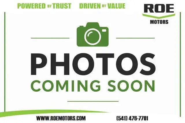 2023 GMC Sierra 4WD Crew Cab Short Box Denali's photo