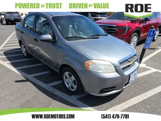2010 Chevrolet Aveo 1LT's photo