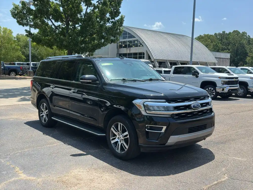 2023 Ford Expedition Limited MAX's photo