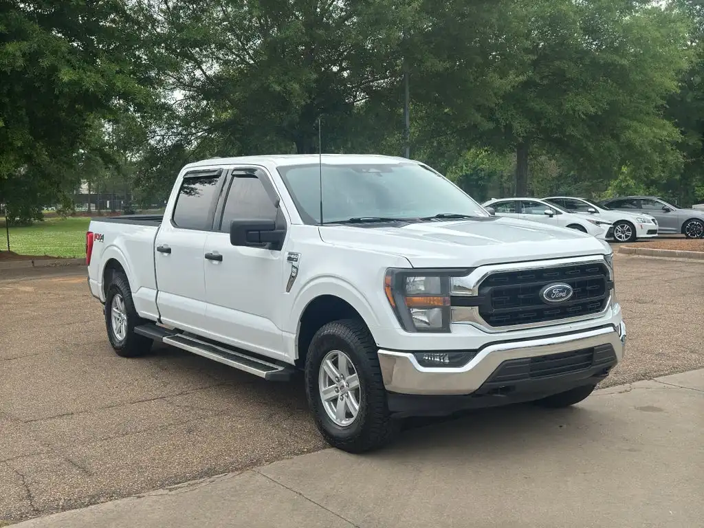 2023 Ford F-150 XLT 4WD SuperCrew 6-1/2' Box's photo