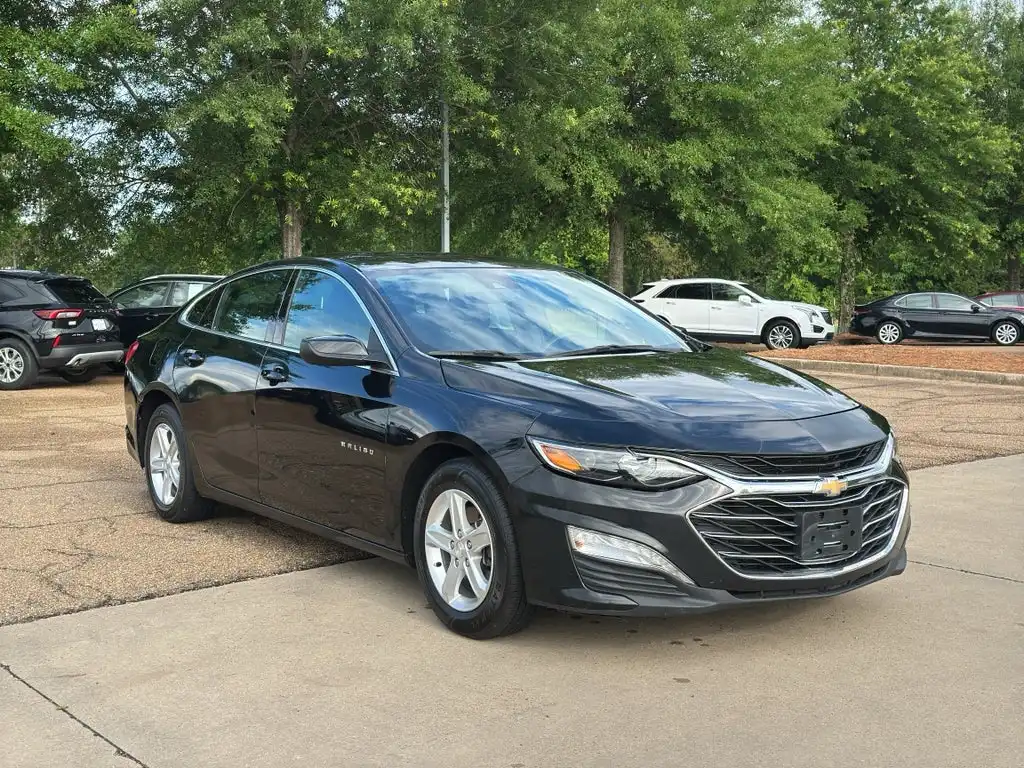 2023 Chevrolet Malibu 1LT's photo