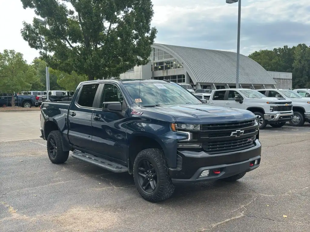 2021 Chevrolet Silverado 1500 LT Trail Boss 4X4 Crew Cab Short Box's photo