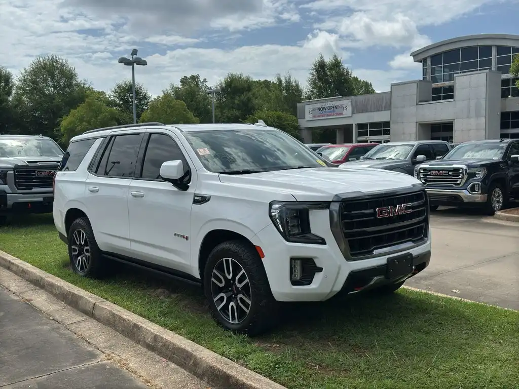 2021 GMC Yukon 4WD AT4's photo