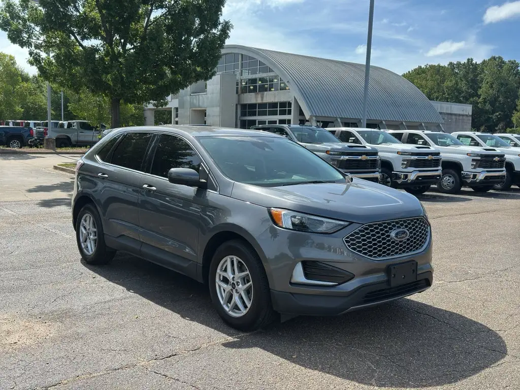 2024 Ford Edge SEL AWD photo 1