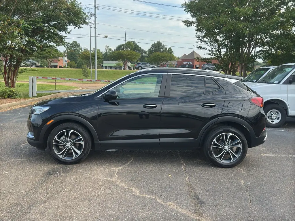 2023 Buick Encore GX Select photo 4
