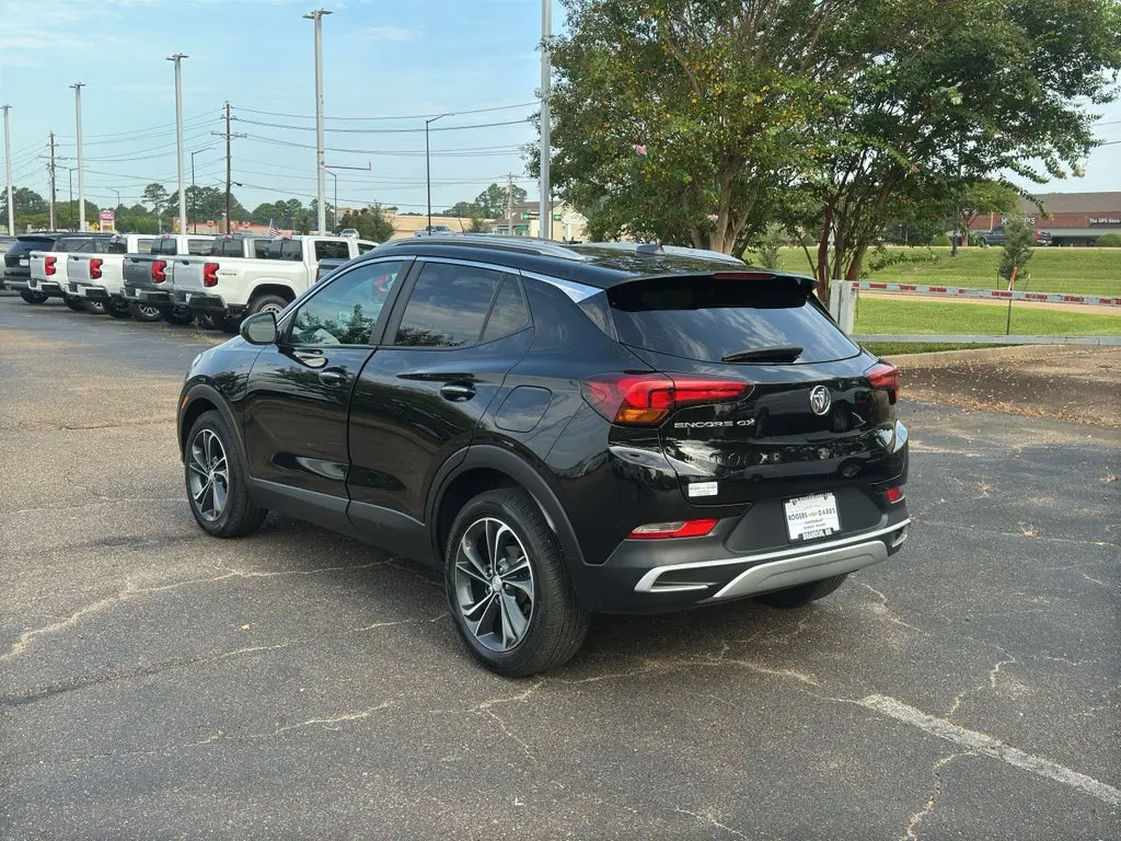 2023 Buick Encore GX Select photo 5