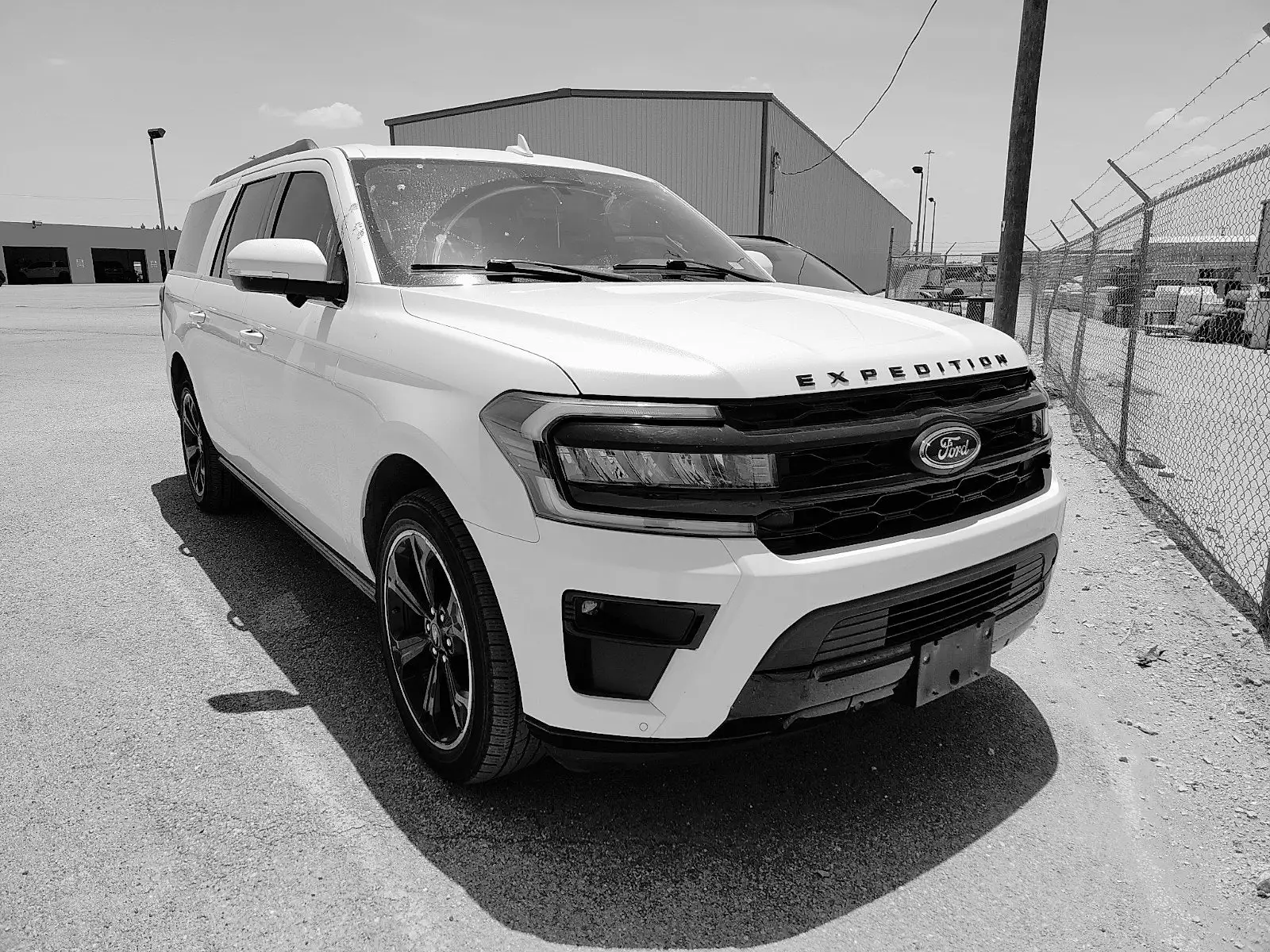 2024 Ford Expedition Limited MAX's photo