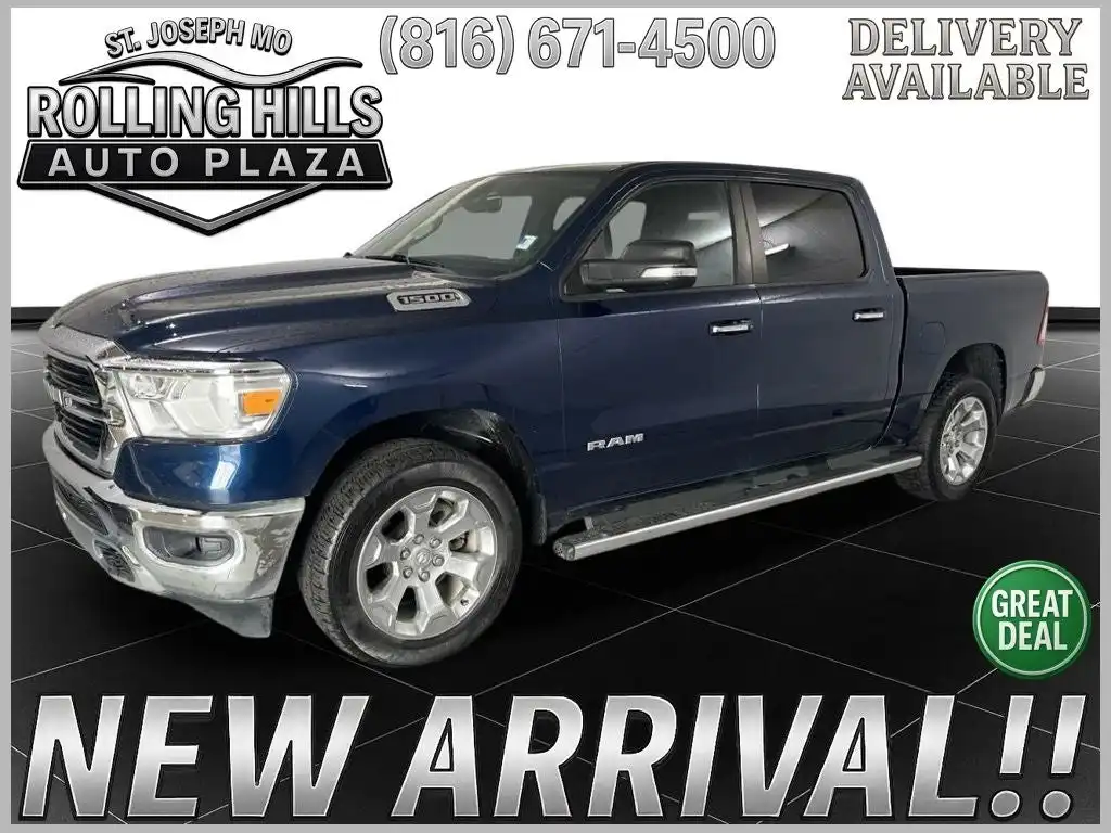 2019 RAM 1500 Big Horn/Lone Star 4x4 Crew Cab 5'7's photo
