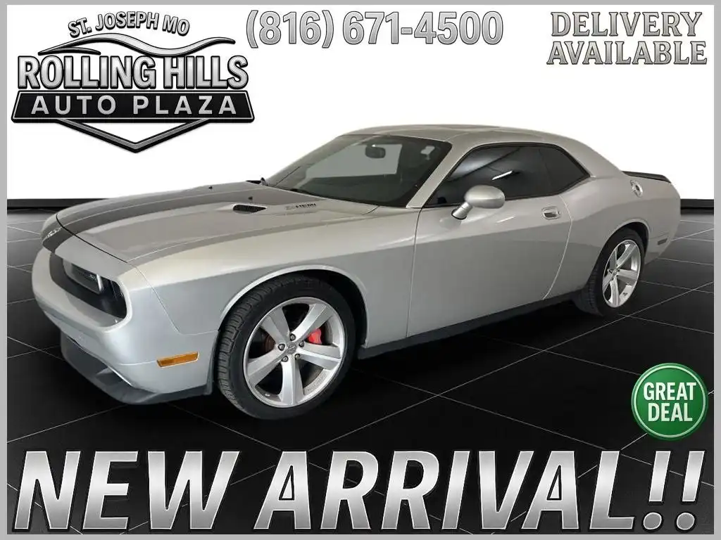 2009 Dodge Challenger SRT8's photo
