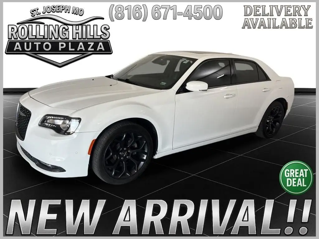 2019 Chrysler 300 S photo 1