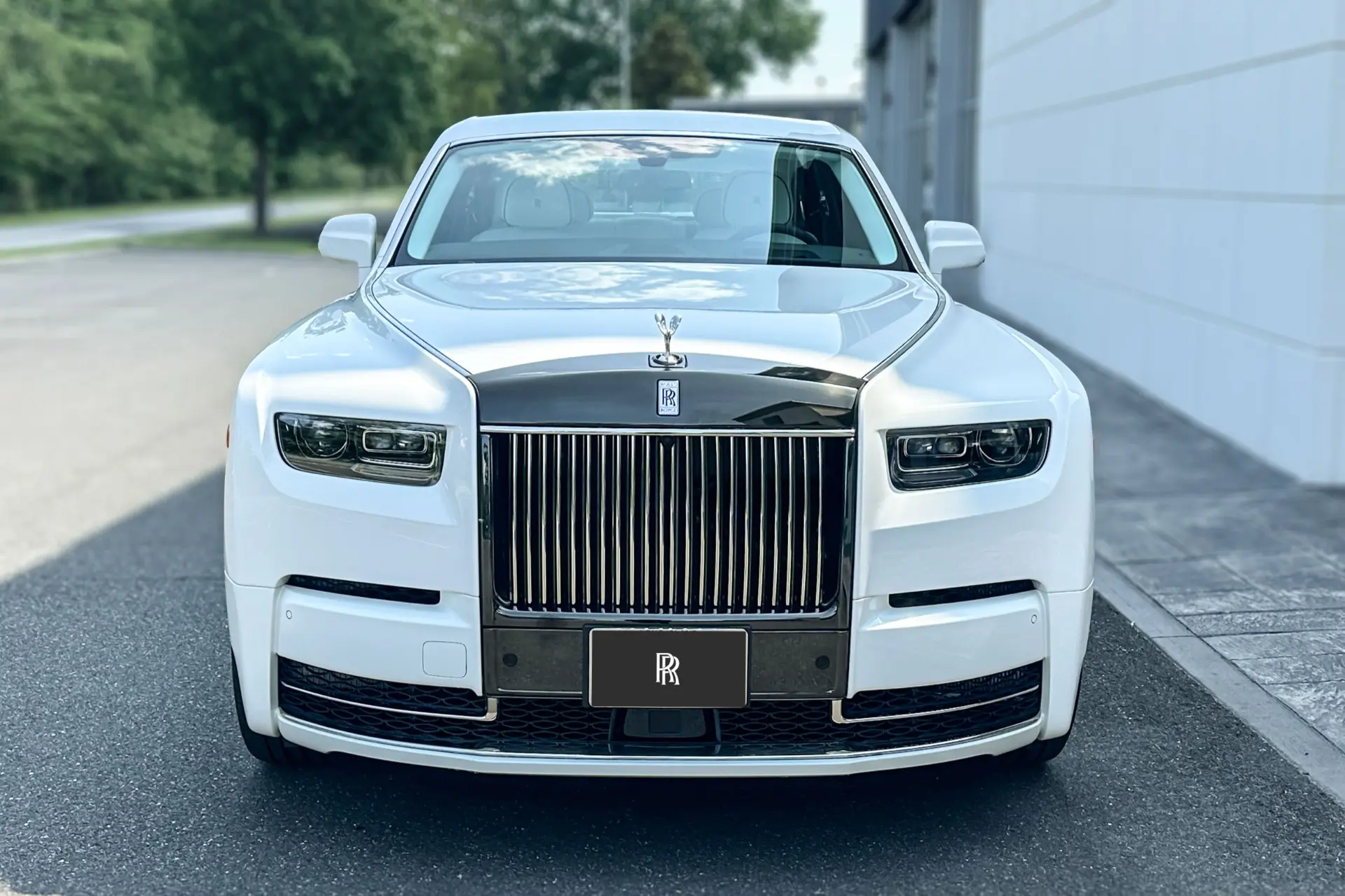2027 Rolls-Royce Phantom Base photo 5