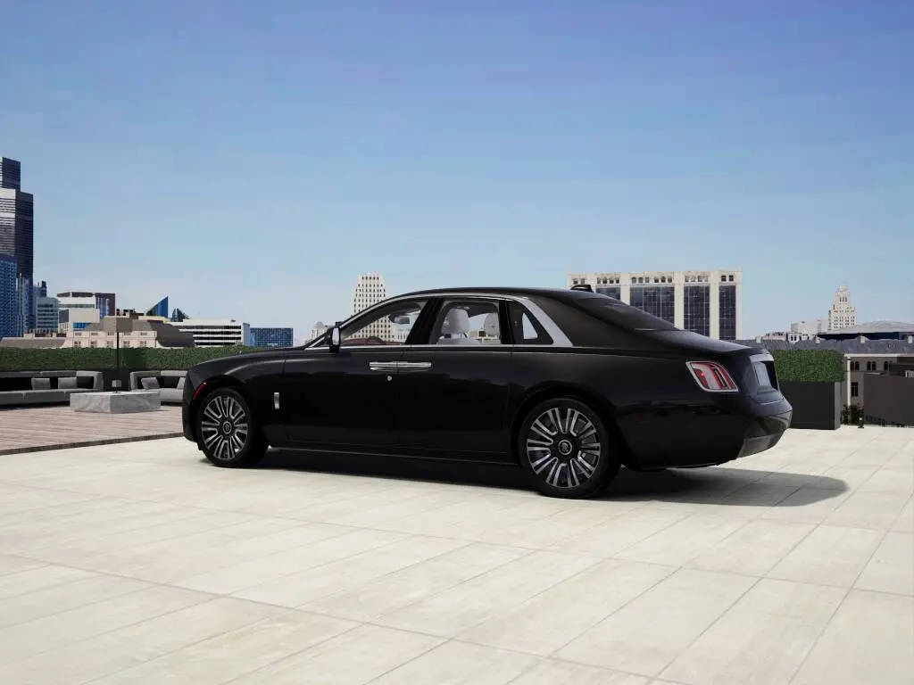 2027 Rolls-Royce Ghost Base photo 3