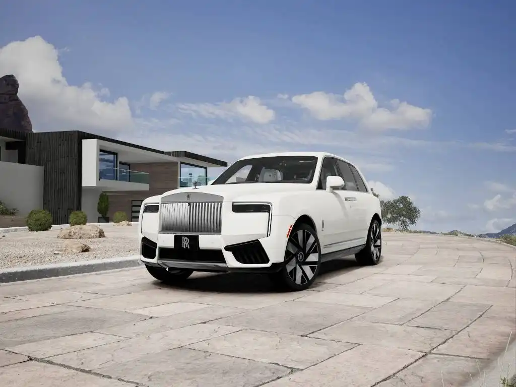 2027 Rolls-Royce Cullinan Base's photo