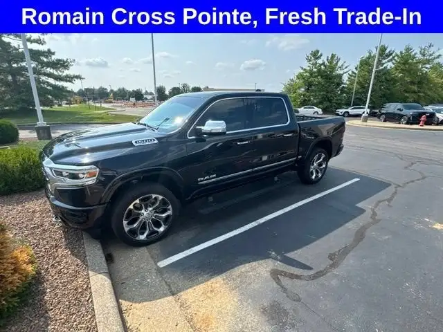2022 RAM 1500 Limited 4x4 Crew Cab 5'7's photo