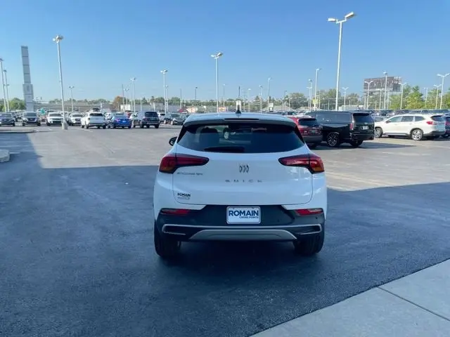 2024 Buick Encore GX Preferred photo 4