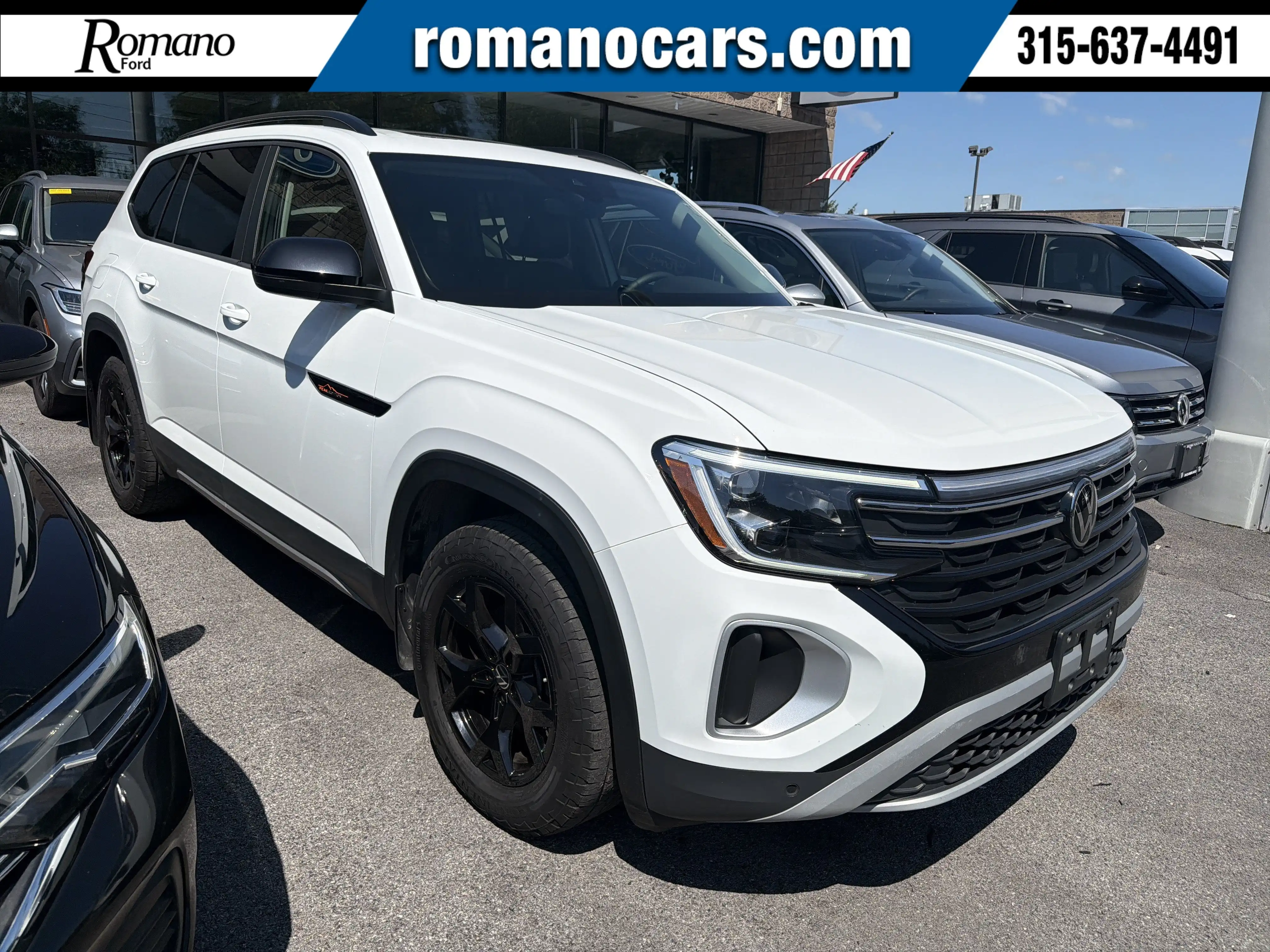 2024 Volkswagen Atlas 2.0T Atlas Peak Edt SE w/Tech 4MOTION's photo
