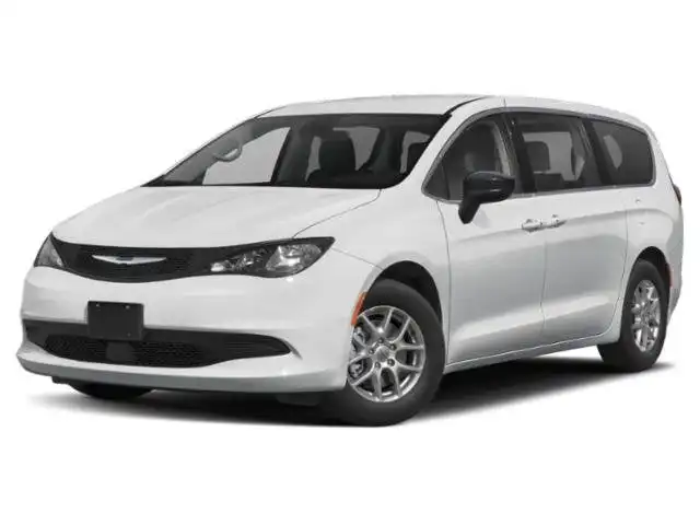 2023 Chrysler Voyager LX's photo