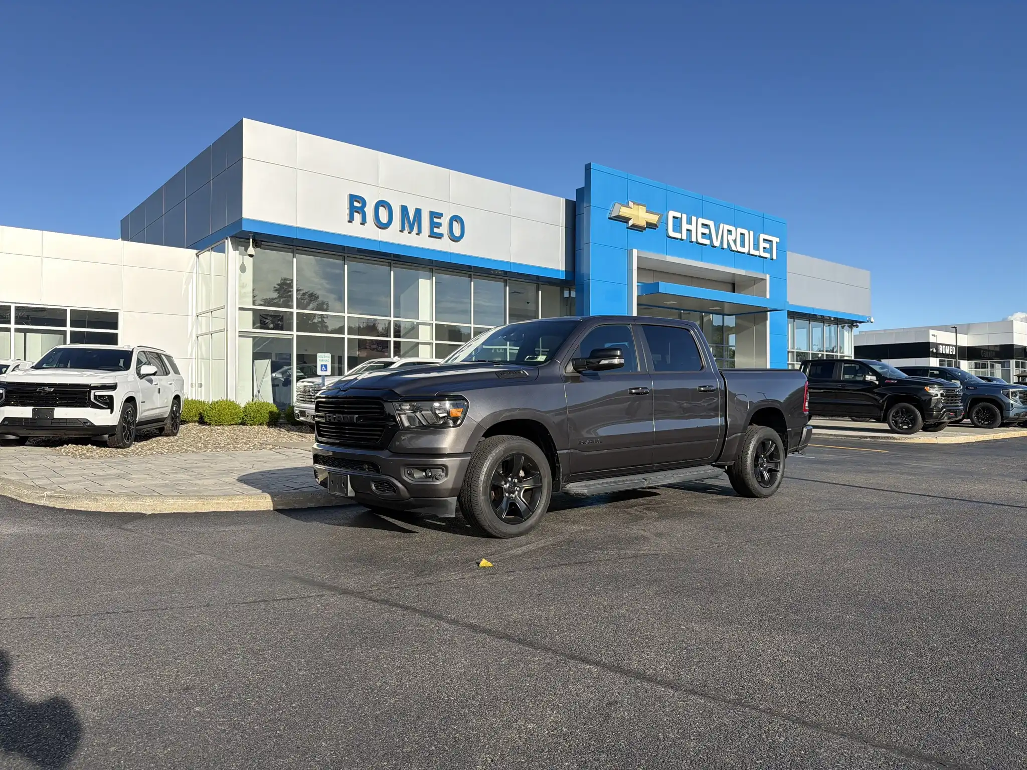 2021 RAM 1500 Big Horn/Lone Star 4WD Crew Cab 5'7's photo