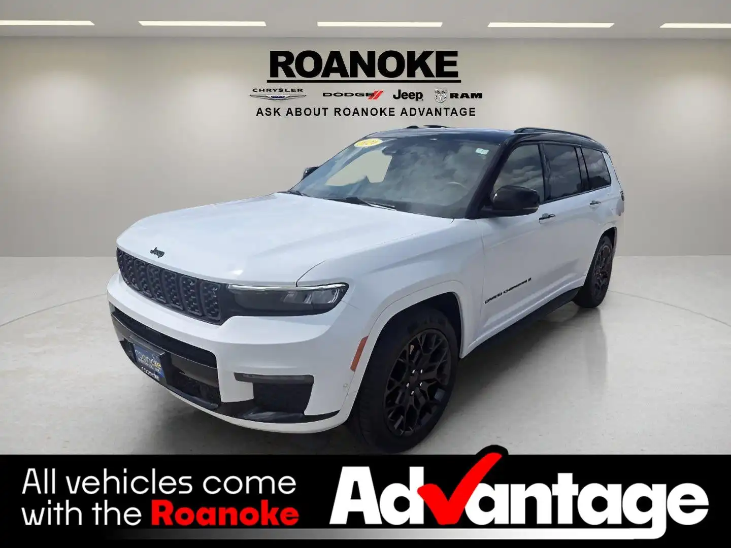2024 Jeep Grand Cherokee L Summit Reserve 4x4's photo
