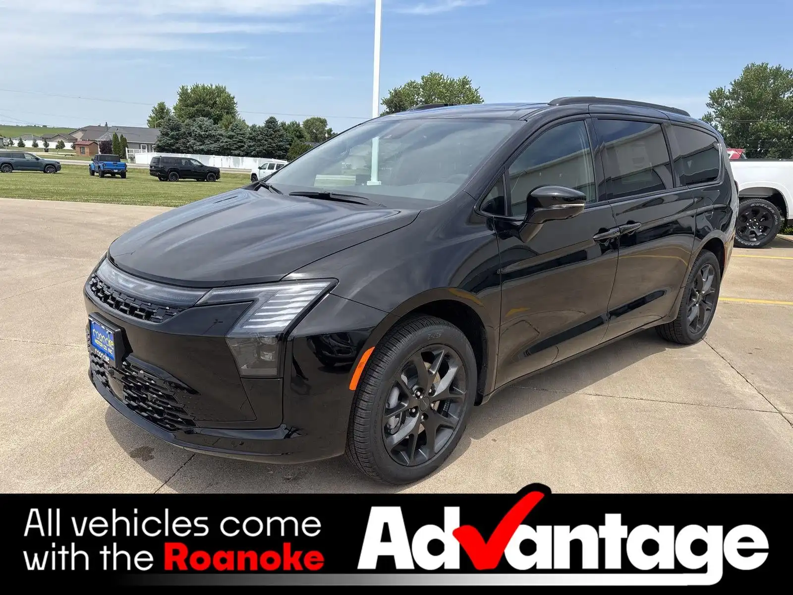 2027 Chrysler Pacifica Limited AWD's photo