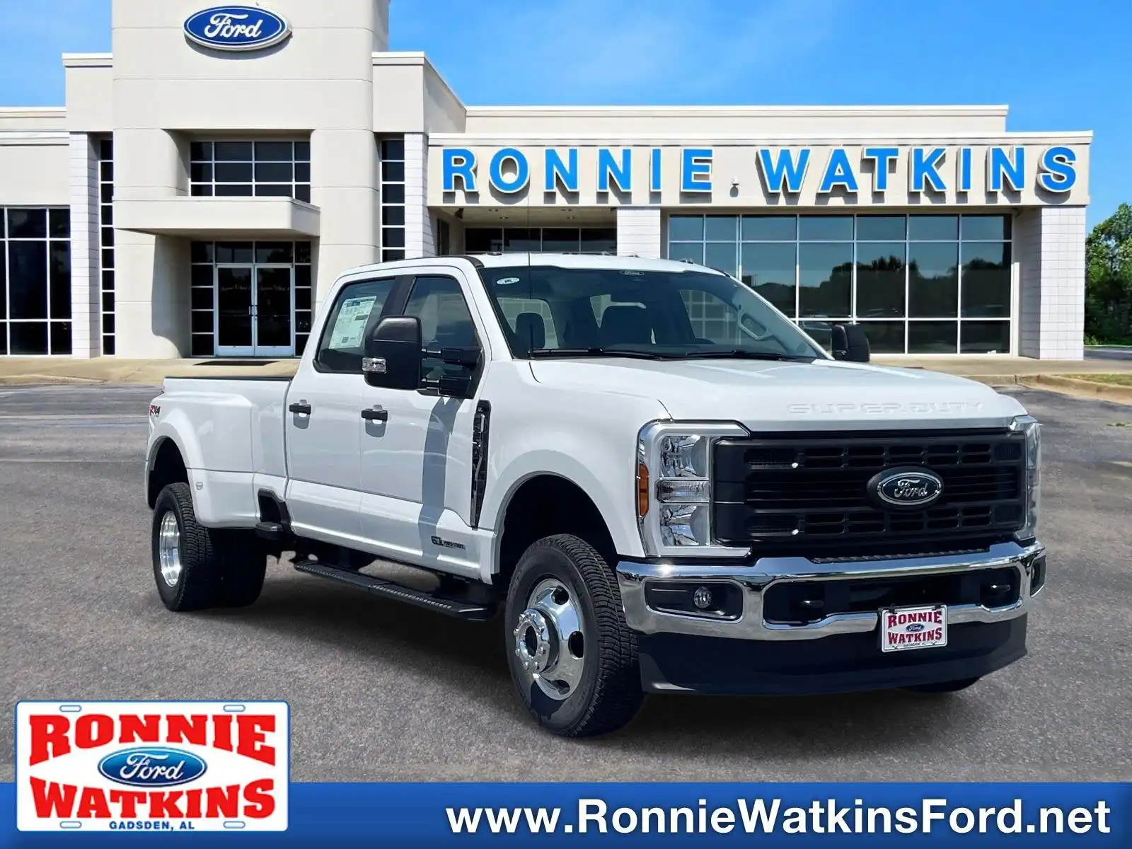 2026 Ford F-350 XL 4x4 Crew Cab 8' Box DRW's photo