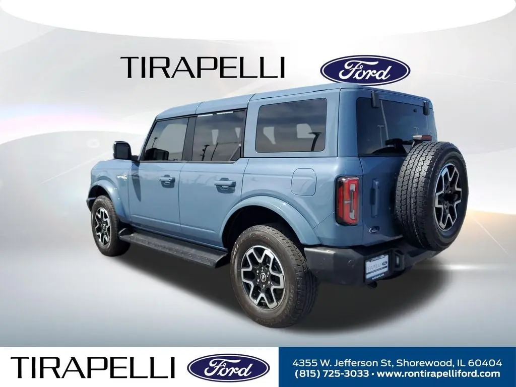 2025 Ford Bronco Outer Banks 4x4 photo 4