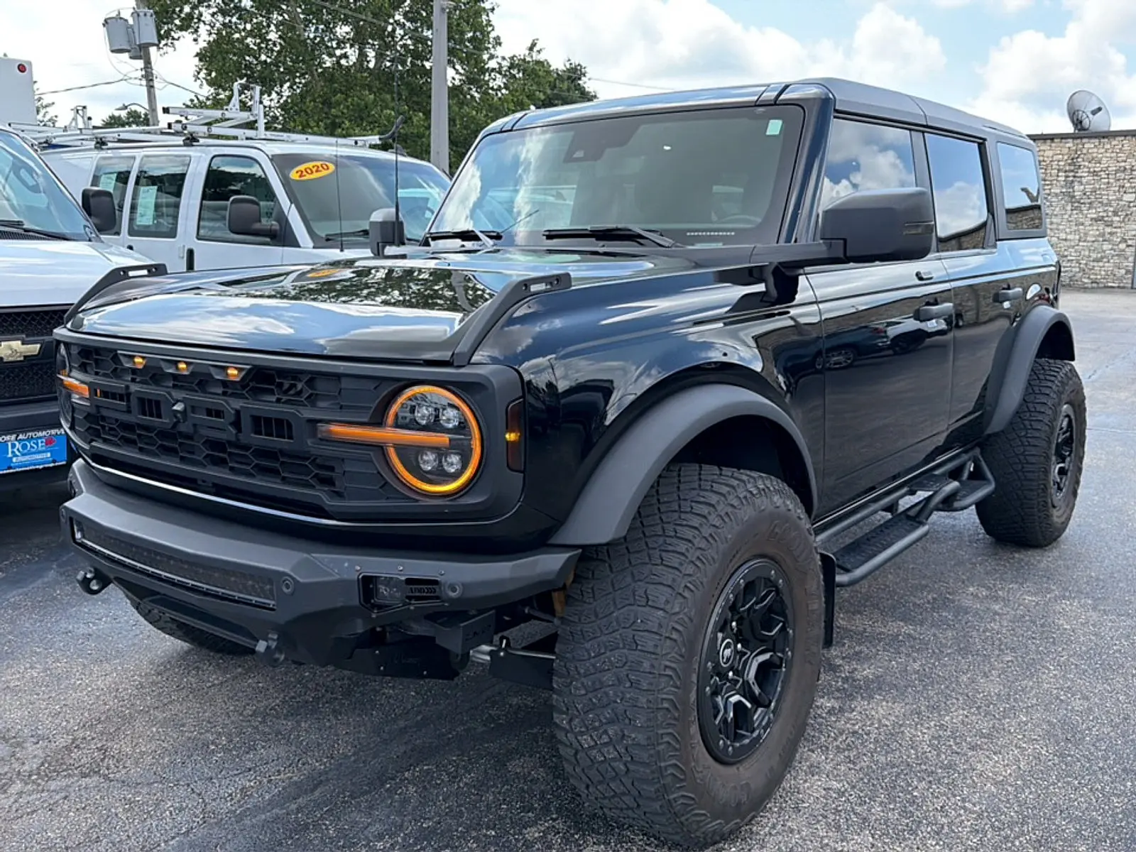 2023 Ford Bronco Badlands 4x4 photo 3