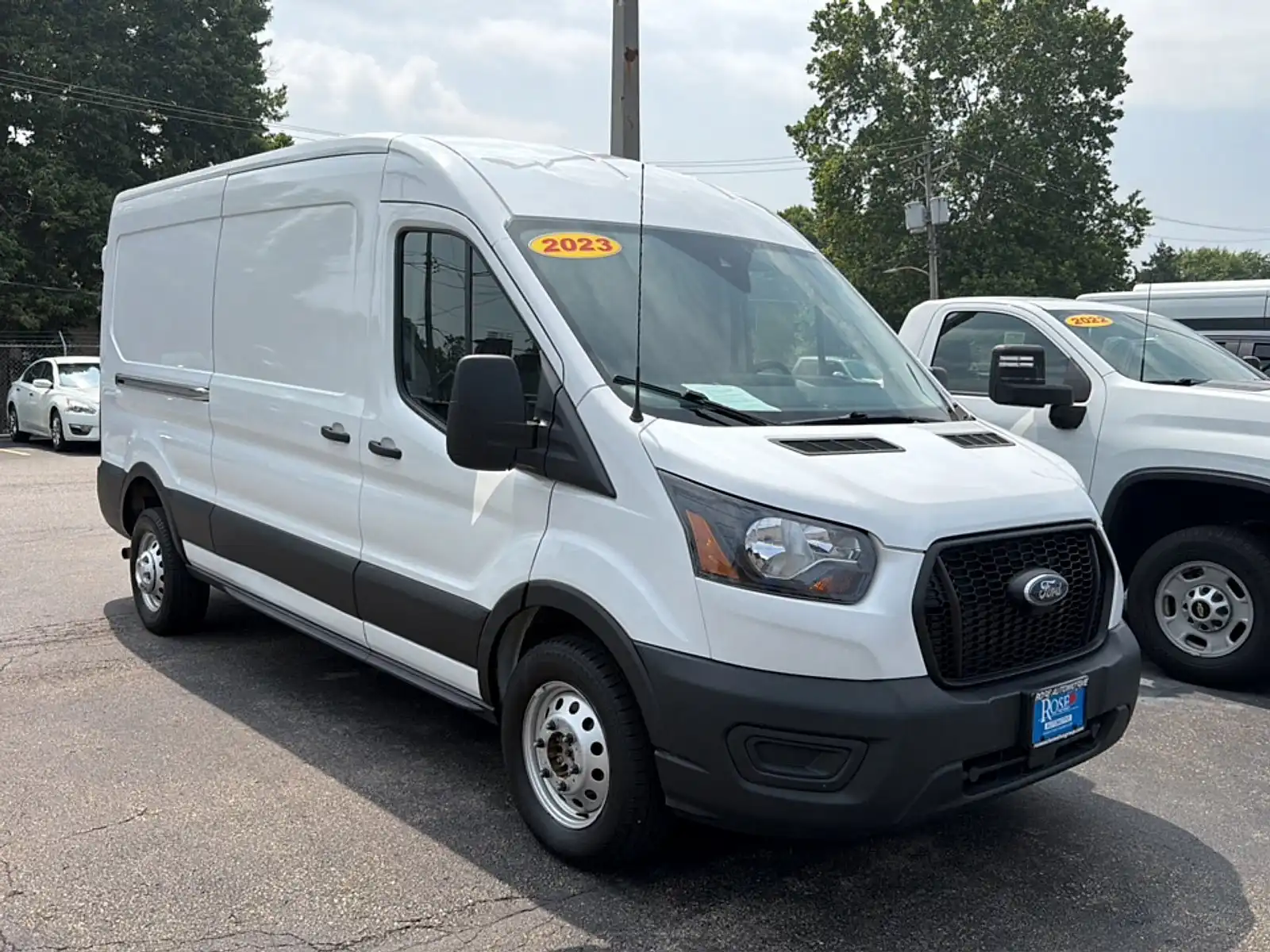 2023 Ford Transit 250 Med Roof 130 WB AWD's photo
