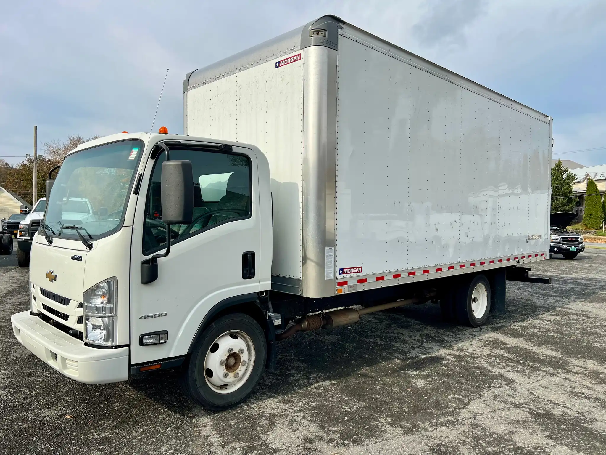 2021 Chevrolet Low Cab Forward 4500 Gas 176" WB Regular Cab's photo