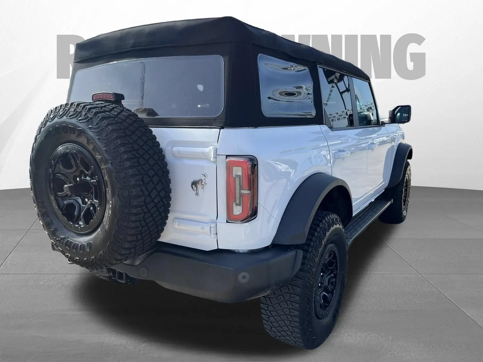 2023 Ford Bronco Outer Banks 4x4 photo 4