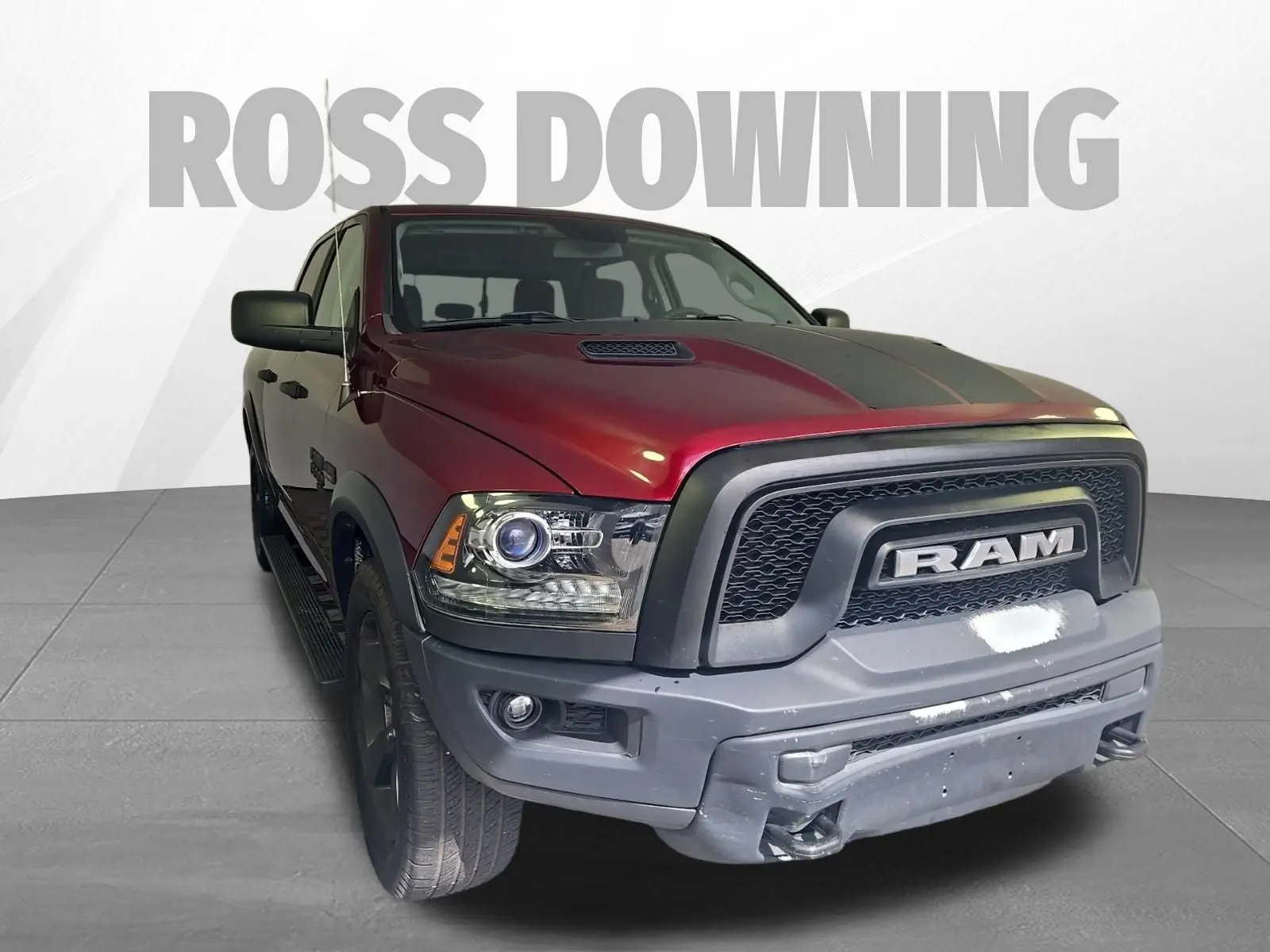 2020 RAM 1500 Classic Warlock Crew Cab 5'7 photo 3