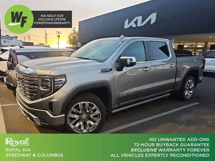 2023 GMC Sierra 4WD Crew Cab Short Box Denali's photo