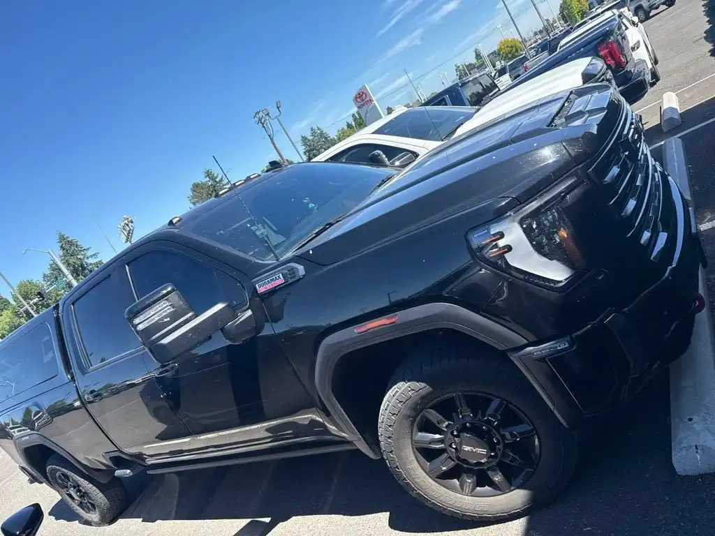 2024 GMC Sierra 4WD Crew Cab Long Box AT4's photo