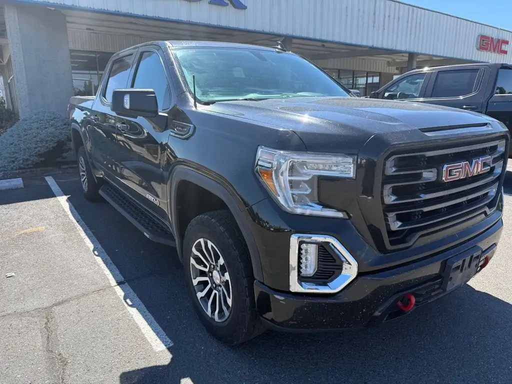 2021 GMC Sierra 4WD Crew Cab Short Box AT4's photo