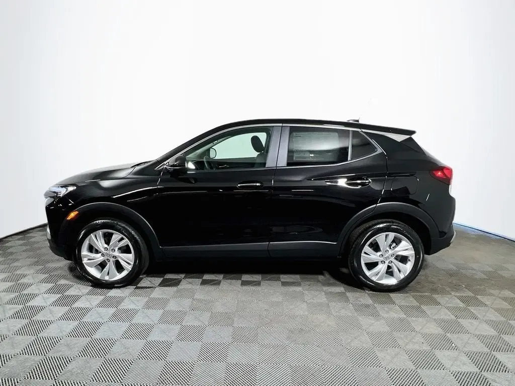 2026 Buick Encore GX Preferred AWD photo 4
