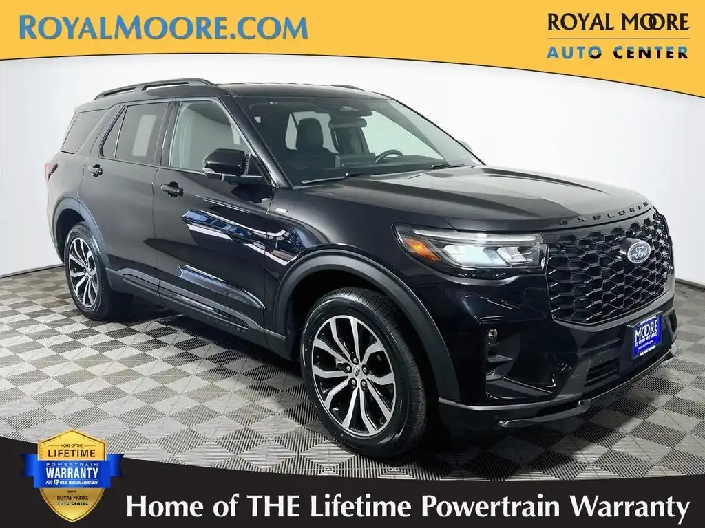 2025 Ford Explorer ST-LINE 4WD (PL535)'s photo