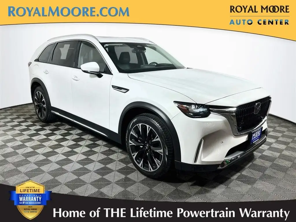 2024 Mazda CX-90 PHEV Premium Package's photo