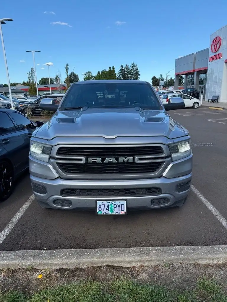 2020 RAM 1500 Laramie 4x4 Crew Cab 5'7's photo